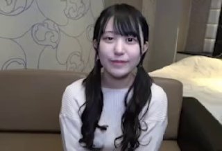 这个画质看着舒服【妹妹阿】，看起来含苞怒放，小屁股~正在长身体的小妹，真的是嫩，看了让你心痒痒